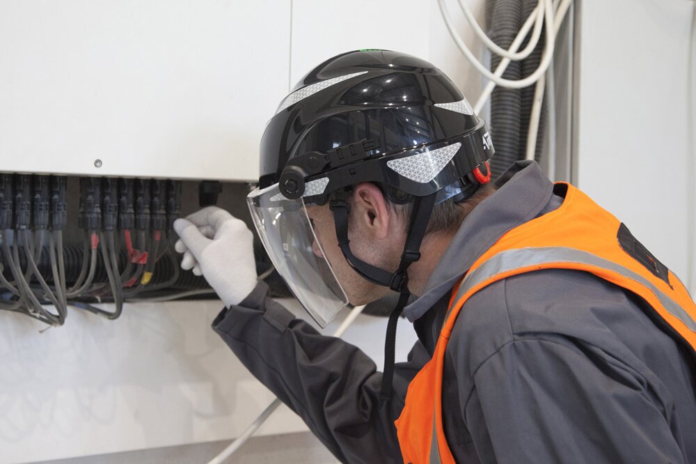 ATRA S20 Face shield protecting against electric arc Class 1 (4 kA/0,5s)