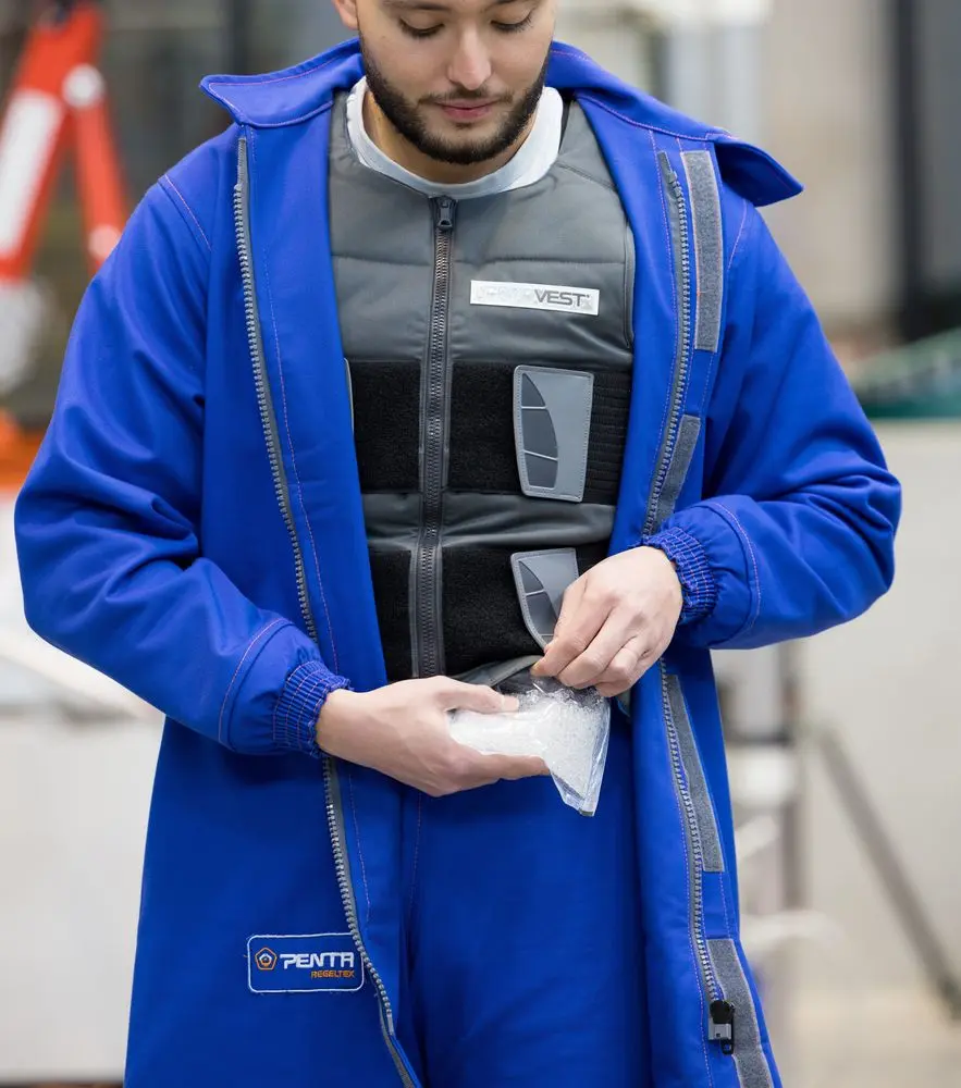 ARCVES53 ARCSAL53 _ CRYOVEST.webp